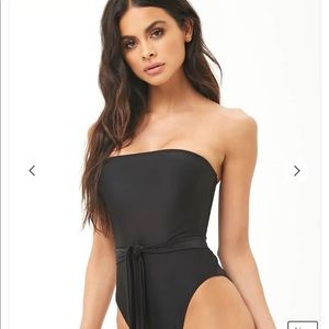 Black strapless forever 21 one piece swimsuit